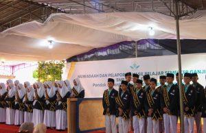 SMP RUQ Tutup Pembelajaran Semester 1 dengan Muwaddah Nisfusanah