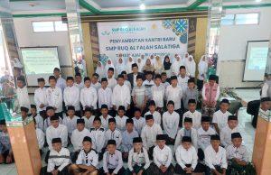 SMP RUQ Al Falah Sambut 76 Santri Baru Tahun 2023